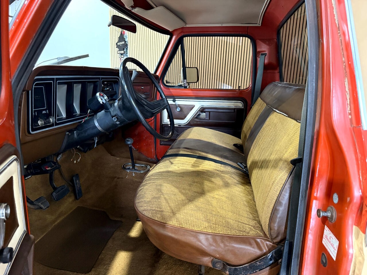 Ford-F-150-1978-Truck-23