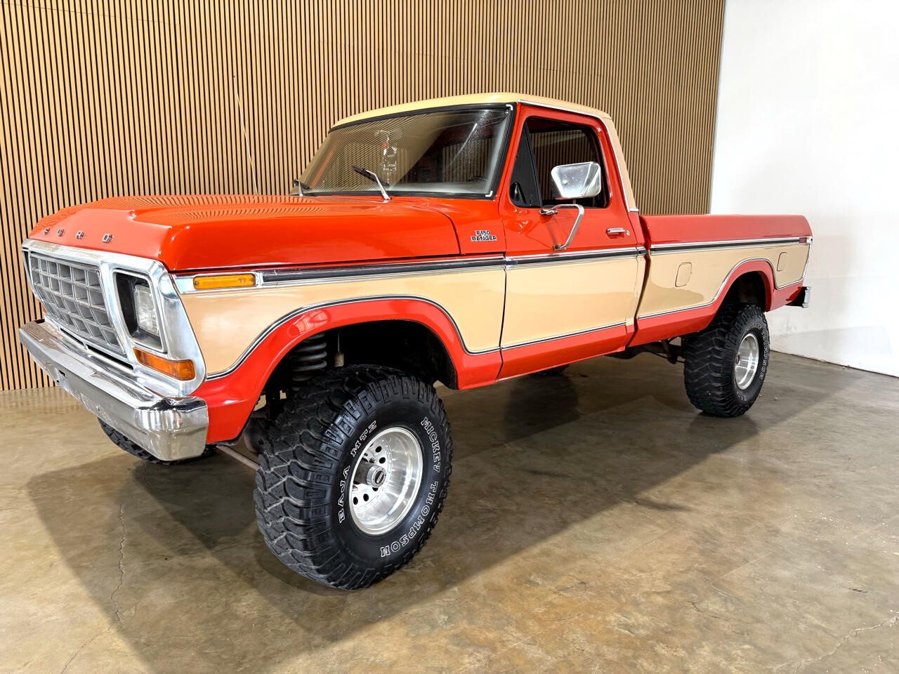 Ford-F-150-1978-Truck-3