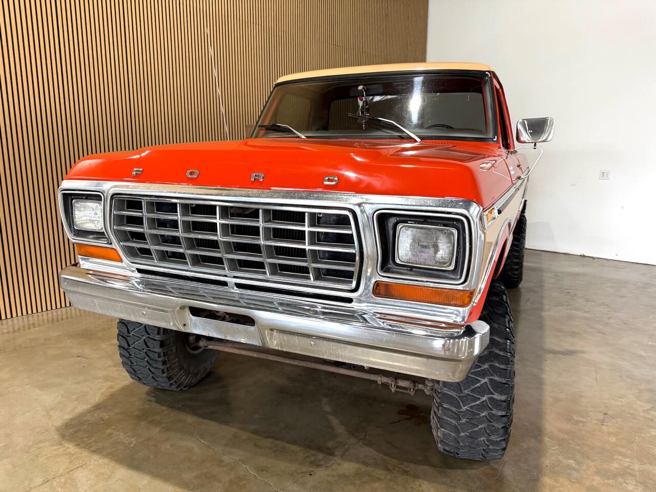 Ford-F-150-1978-Truck-4
