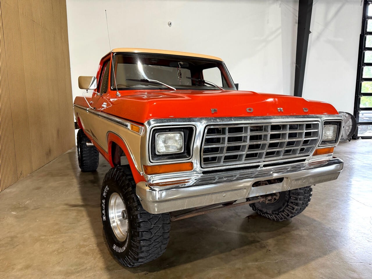 Ford-F-150-1978-Truck-9