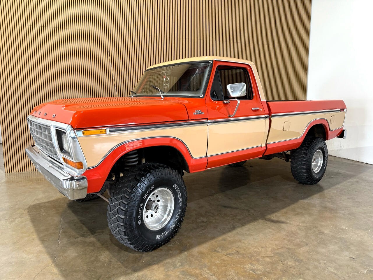 Ford-F-150-1978-Truck