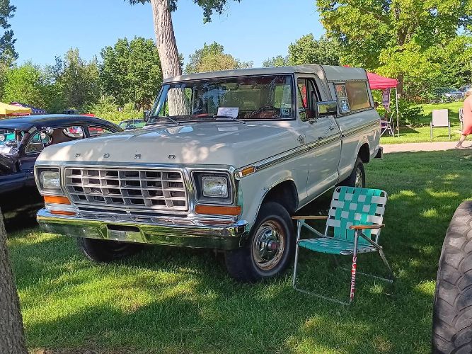 Ford-F-150-1978-White-12