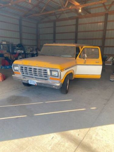 Ford-F-150-1978-Yellow-TanBrown-17