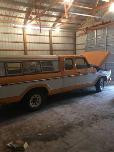 Ford-F-150-1978-Yellow-TanBrown-3