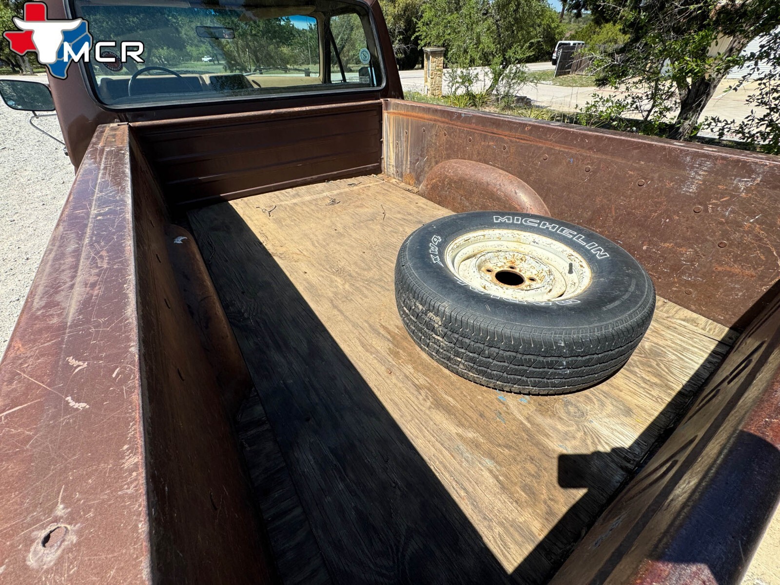 Ford-F-150-1983-Standard-Cab-Pickup-19