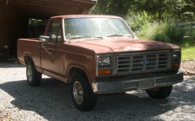 Ford F-150 1985 Standard Cab Pickup