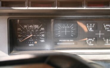 Ford-F-150-1985-Standard-Cab-Pickup-8