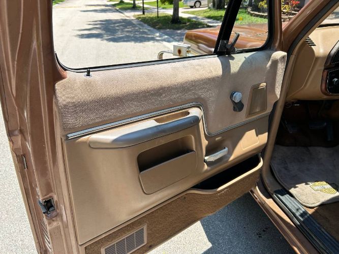 Ford-F-150-1987-Brown-1