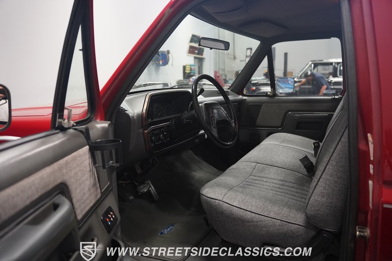 Ford-F-150-1991-Scarlet-Red-Gray-3