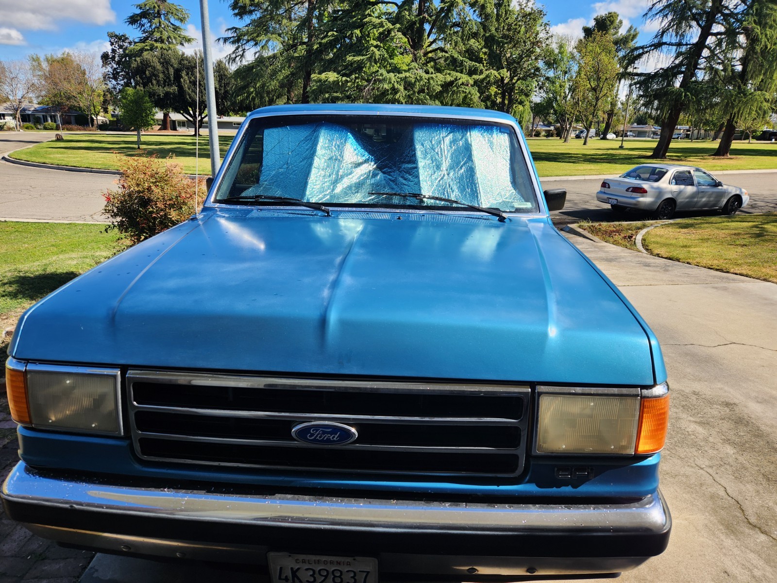 Ford-F-150-1991-Standard-Cab-Pickup-1
