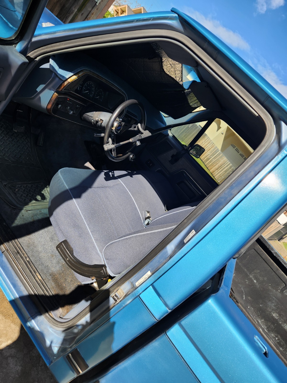 Ford-F-150-1991-Standard-Cab-Pickup-12