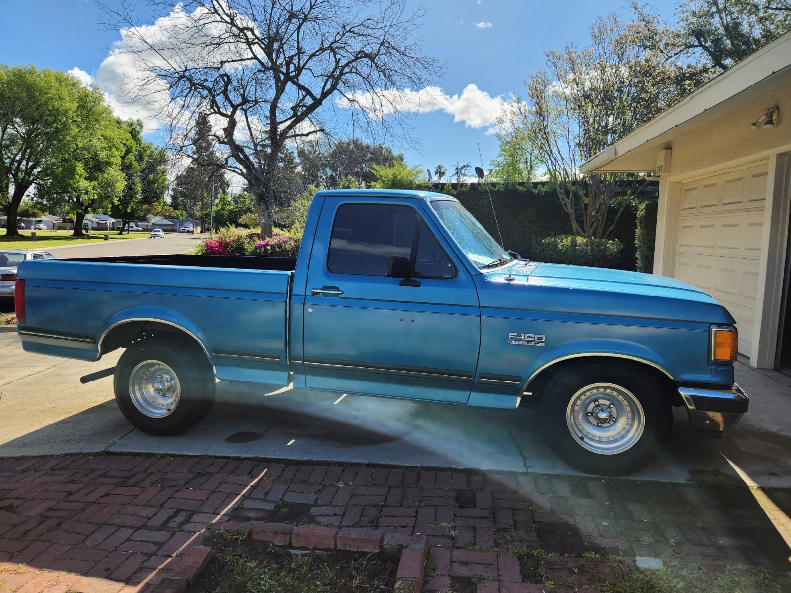 Ford-F-150-1991-Standard-Cab-Pickup-3