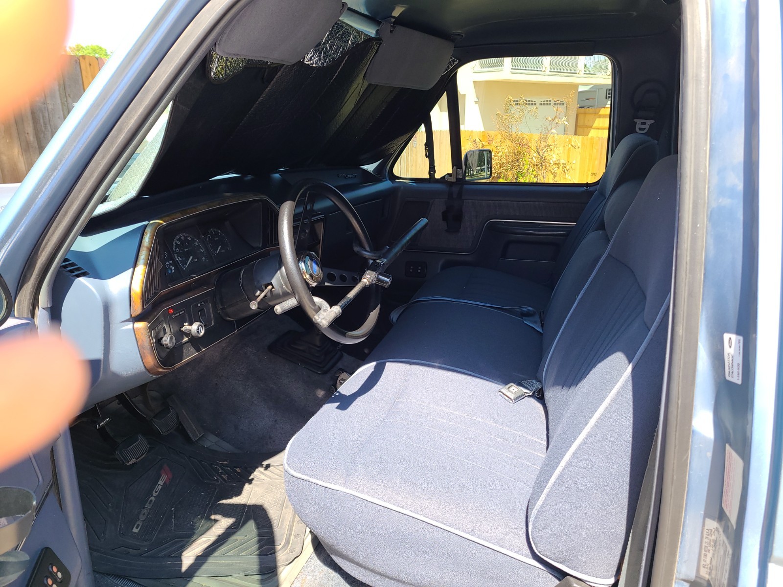 Ford-F-150-1991-Standard-Cab-Pickup-4