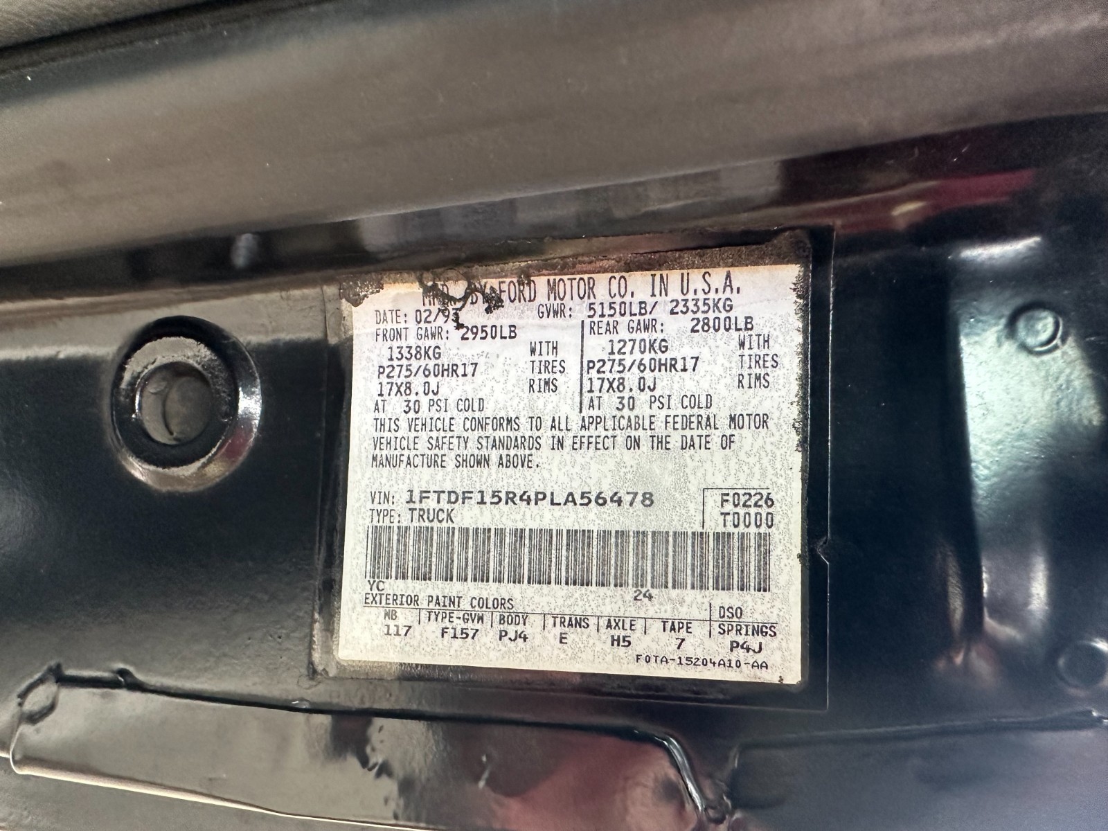 Ford-F-150-1993-Standard-Cab-Pickup-22