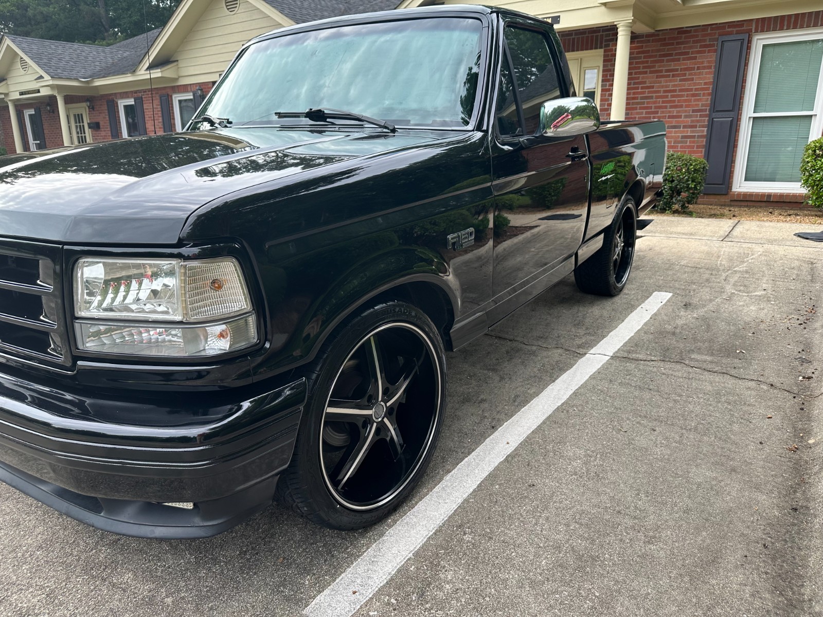 Ford-F-150-1993-Standard-Cab-Pickup-3