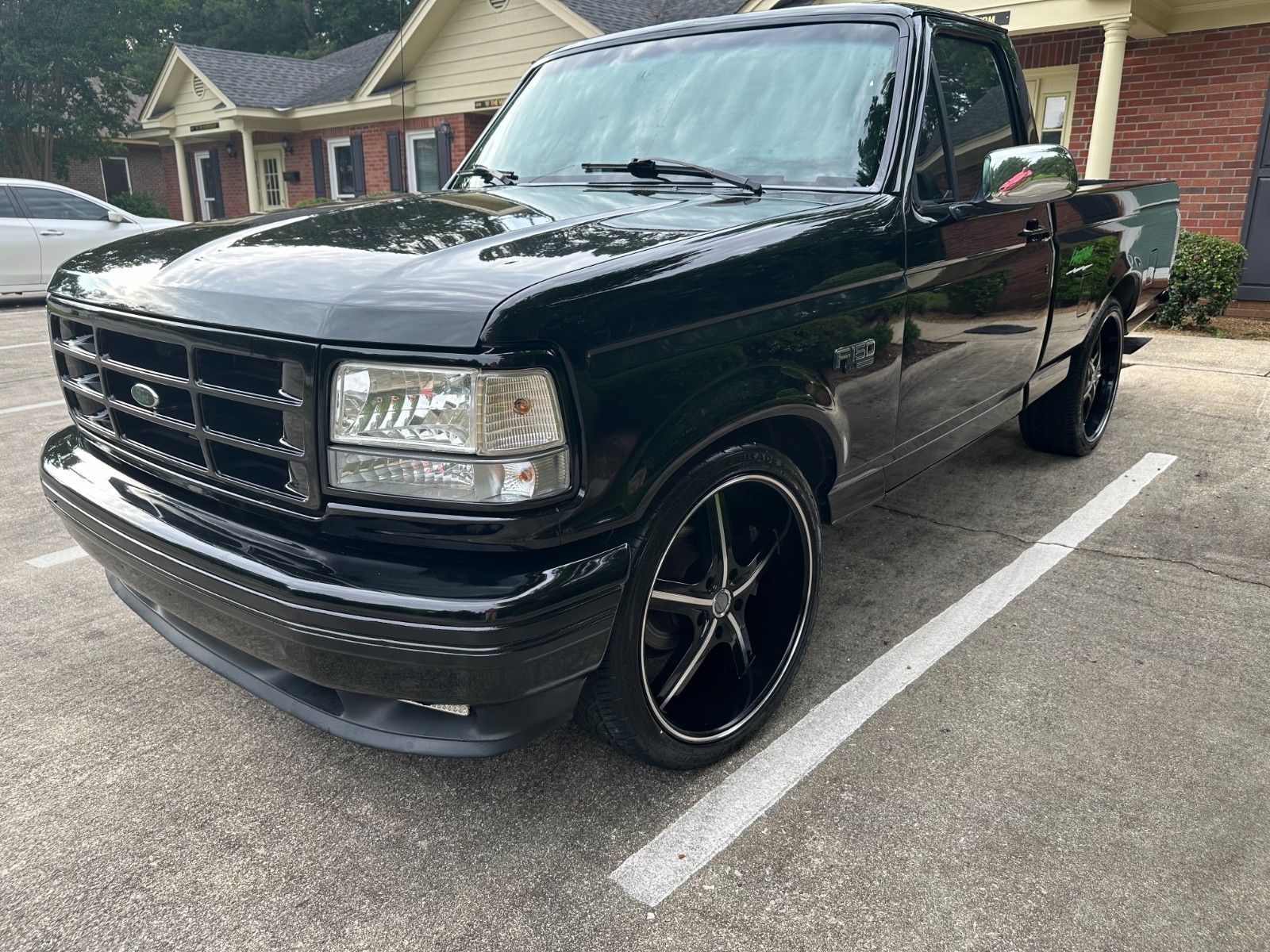 Ford-F-150-1993-Standard-Cab-Pickup-5