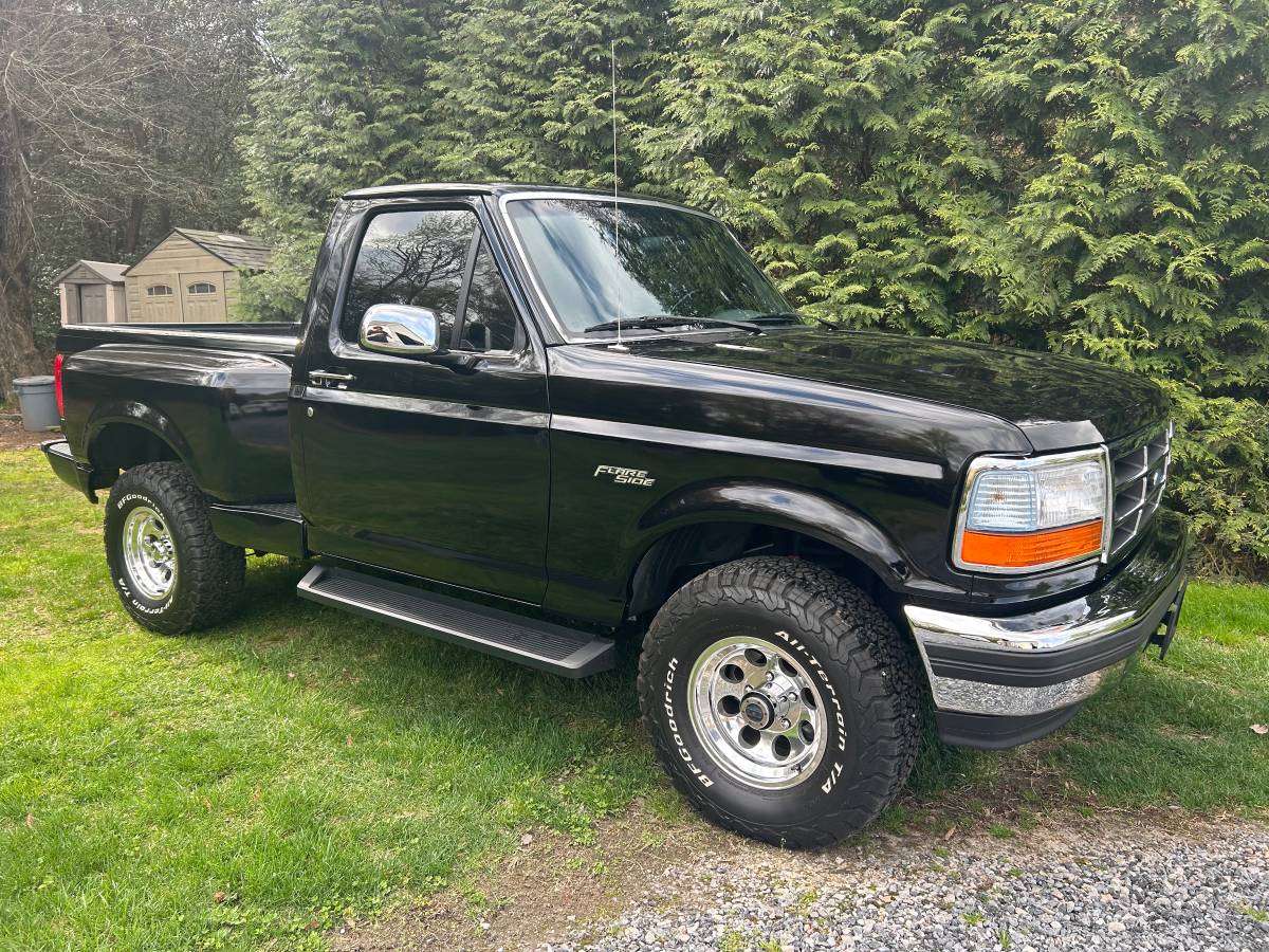 Ford-F-150-1993-black-3