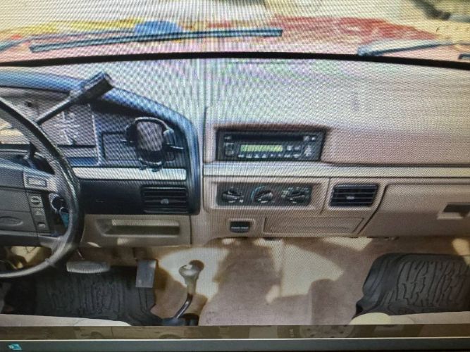 Ford-F-150-1994-Custom-7