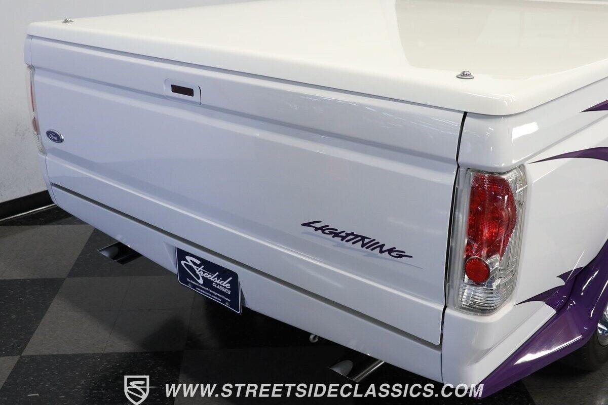 Ford-F-150-1994-Pickup-Truck-24