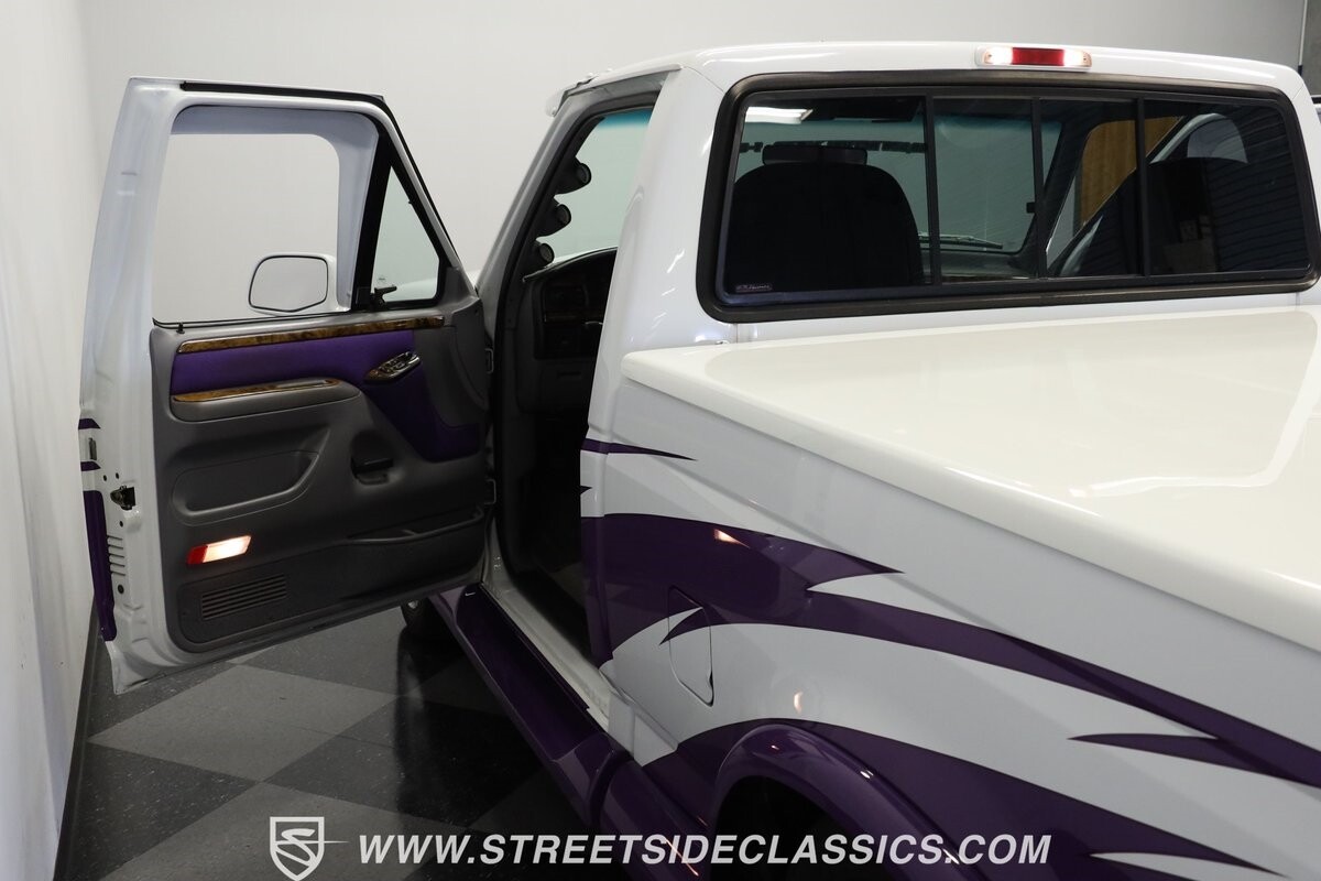 Ford-F-150-1994-Pickup-Truck-32