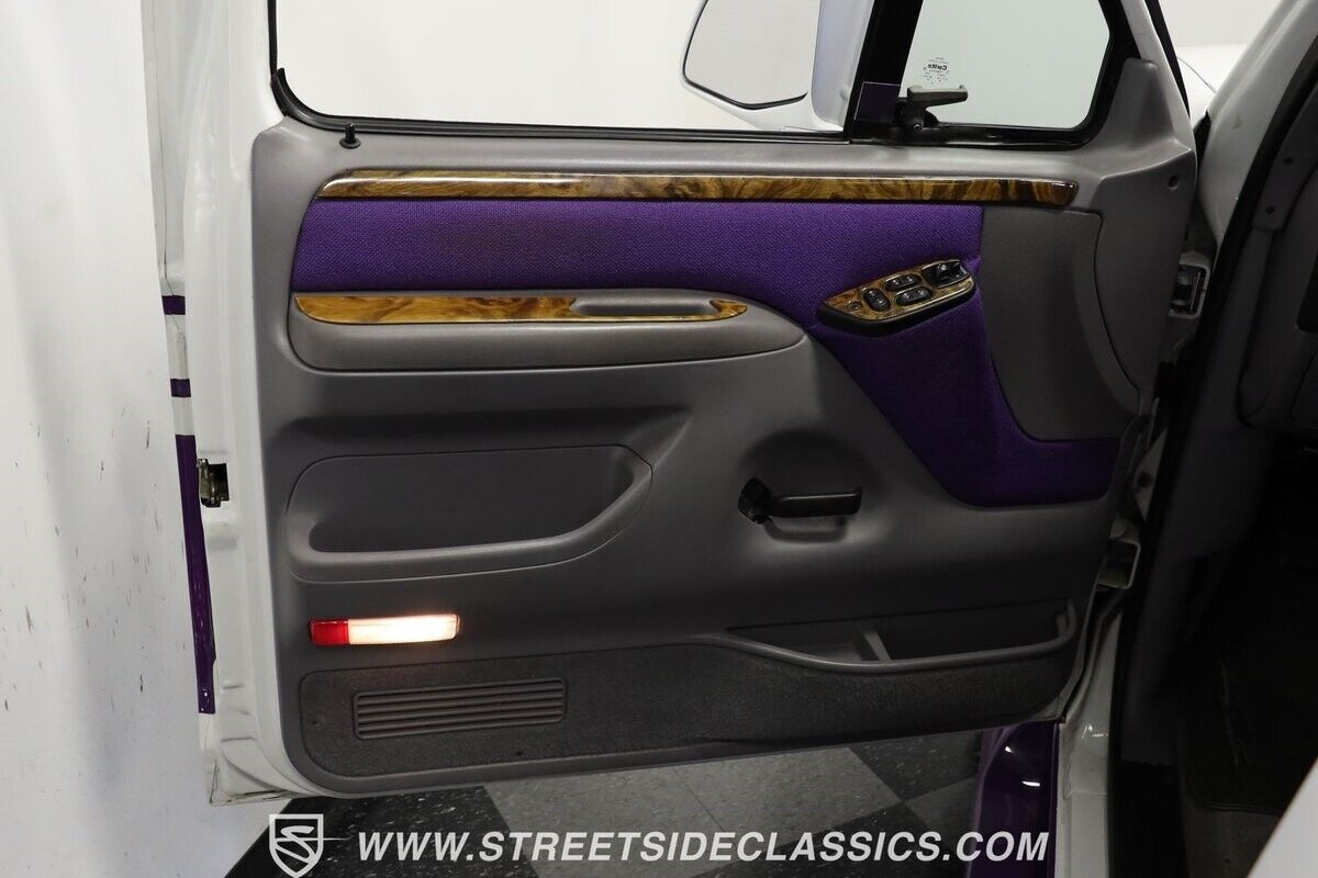 Ford-F-150-1994-Pickup-Truck-33