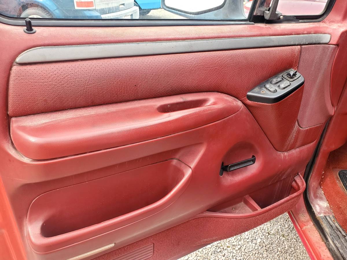 Ford-F-150-1995-6