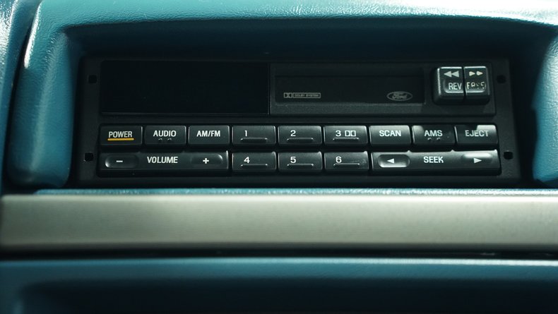 Ford-F-150-1995-Lapis-Blue-Metallic-Gray-38