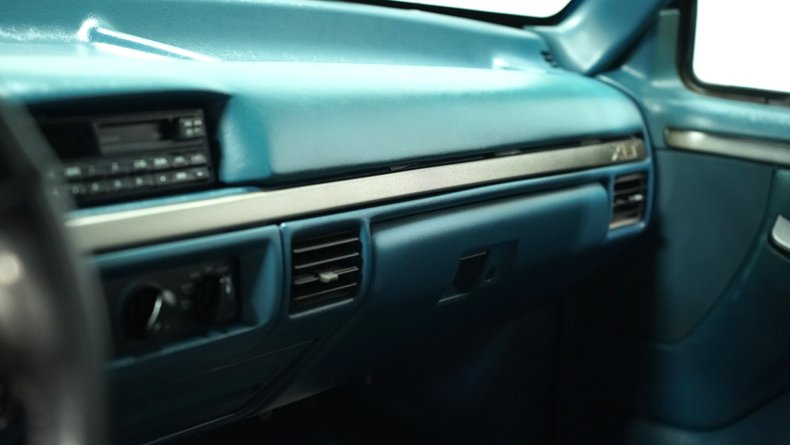 Ford-F-150-1995-Lapis-Blue-Metallic-Gray-39