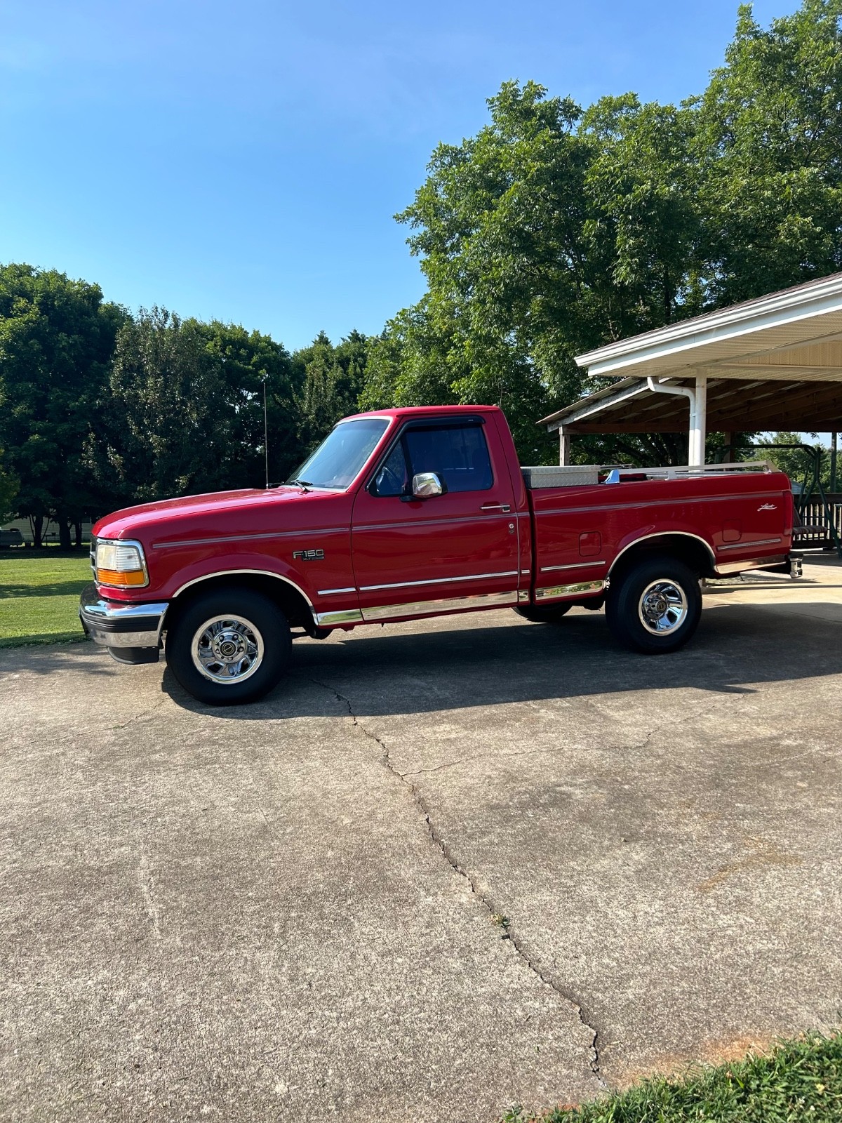 Ford-F-150-1995-Standard-Cab-Pickup-10