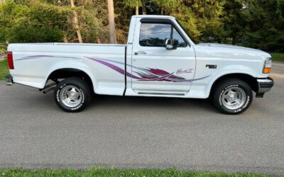 Ford F-150 1995 Standard Cab Pickup