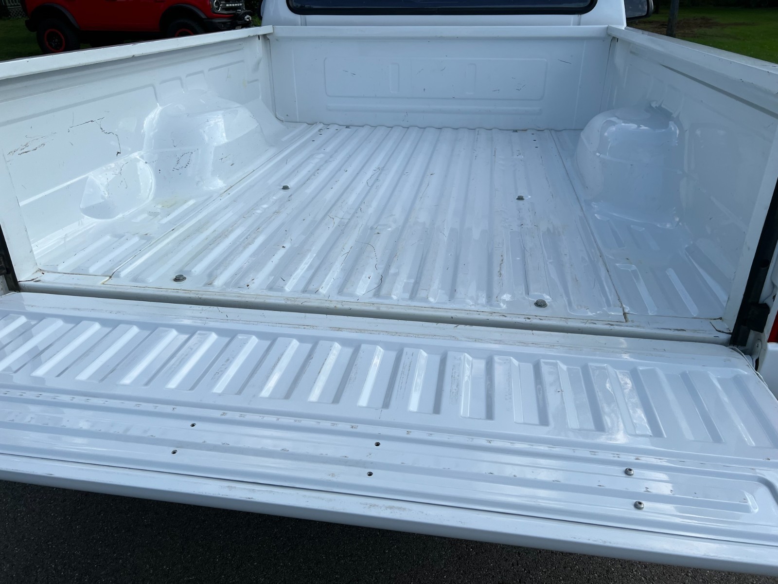 Ford-F-150-1995-Standard-Cab-Pickup-5