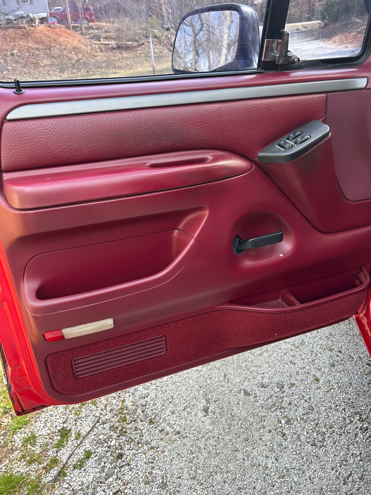 Ford-F-150-1995-Standard-Cab-Pickup-7