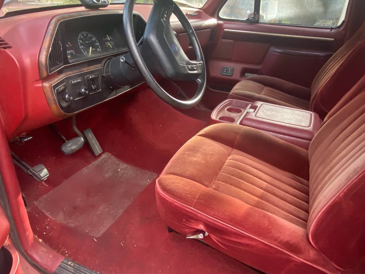 Ford-F-150-super-cab-1987-5