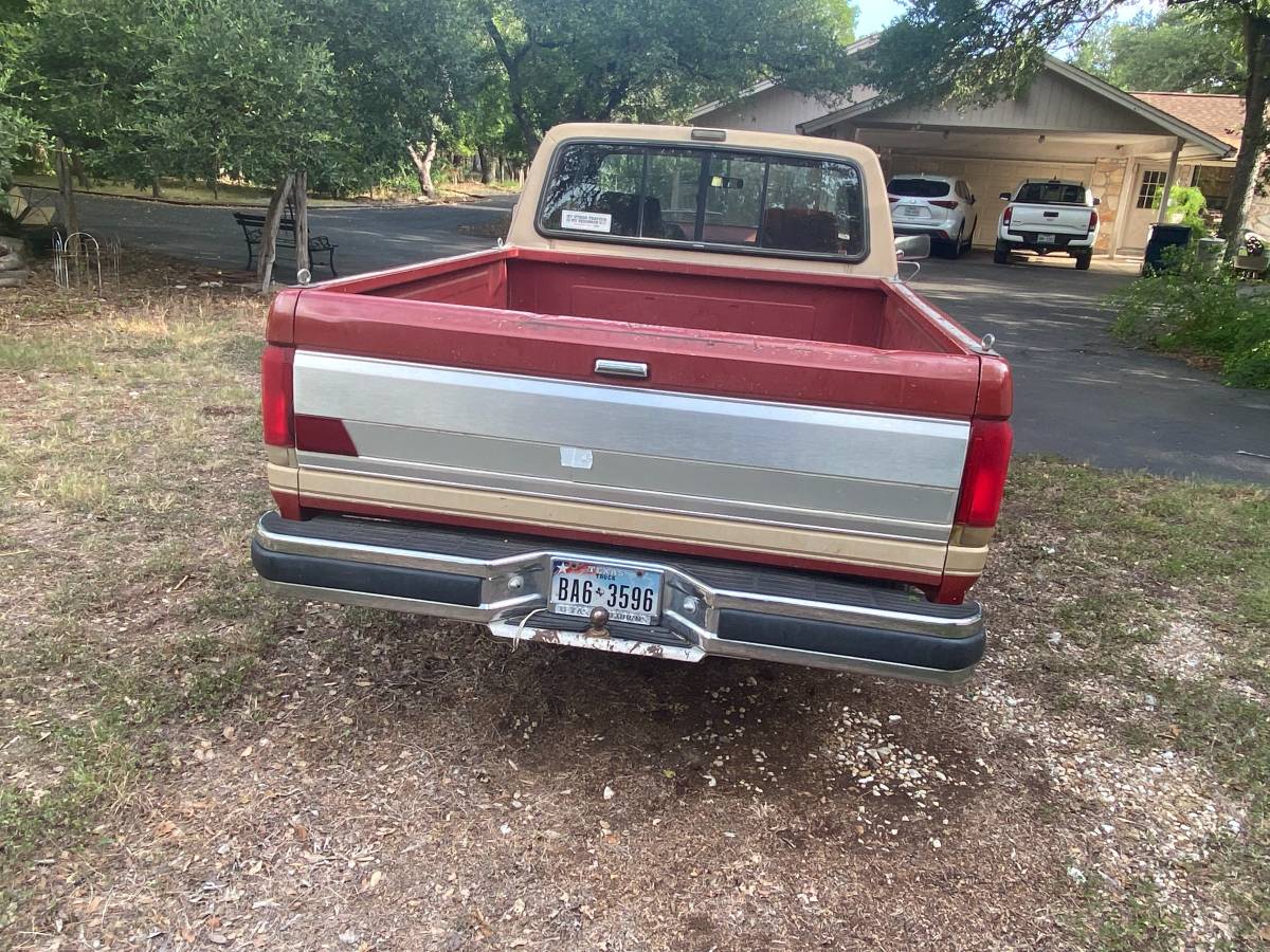 Ford-F-150-super-cab-1987-9