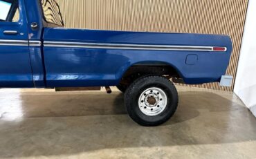 Ford-F-250-1977-Pickup-Truck-10