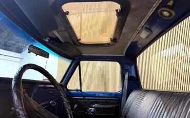 Ford-F-250-1977-Pickup-Truck-31