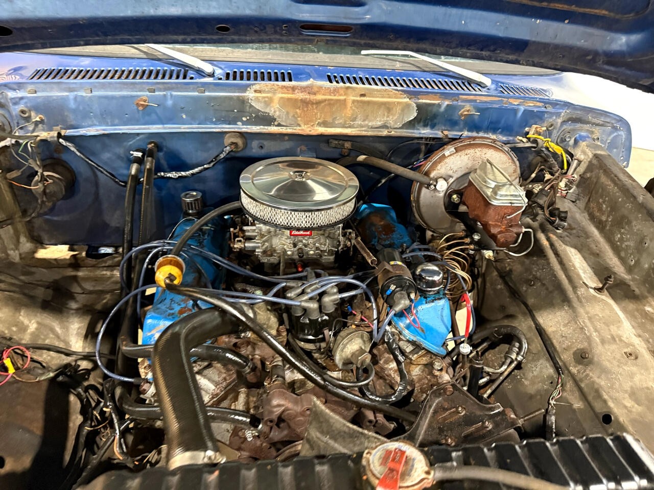 Ford-F-250-1977-Pickup-Truck-35