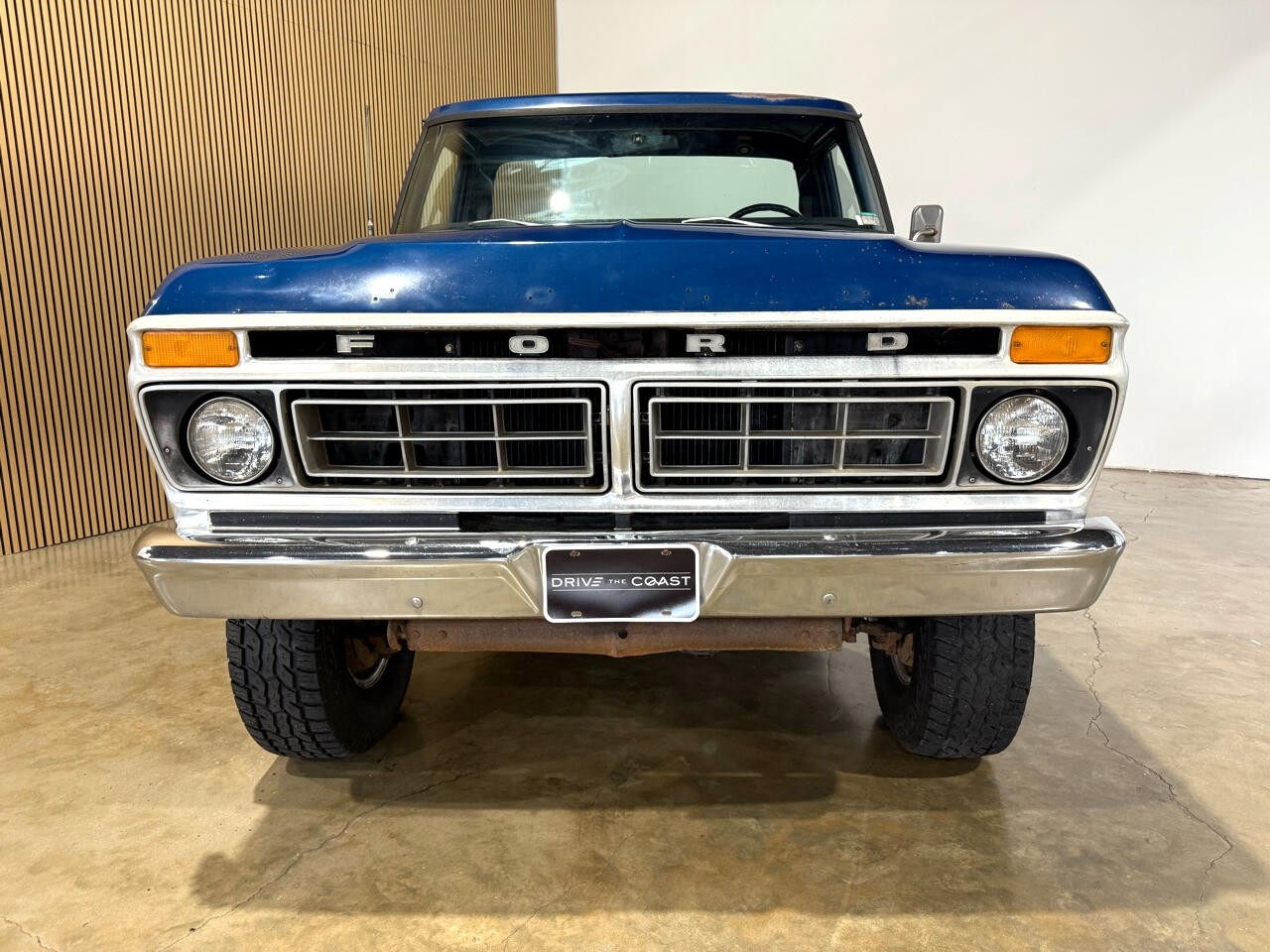 Ford-F-250-1977-Pickup-Truck-6