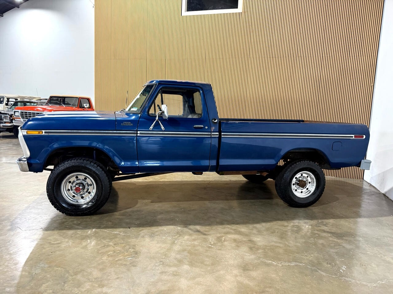 Ford-F-250-1977-Pickup-Truck-8