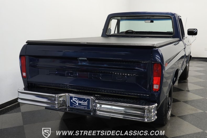 Ford-F-250-1978-Dark-Blue-Metallic-Black-13