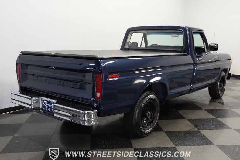Ford-F-250-1978-Dark-Blue-Metallic-Black-14