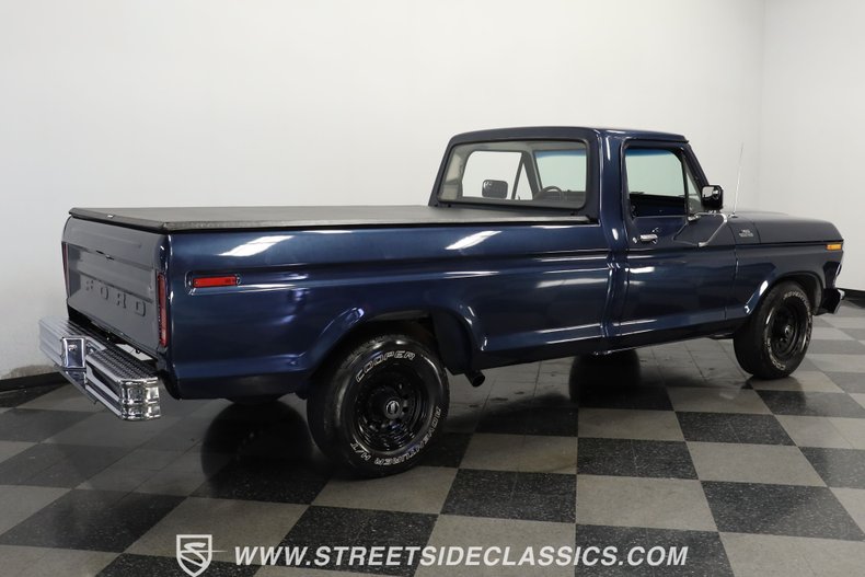 Ford-F-250-1978-Dark-Blue-Metallic-Black-15