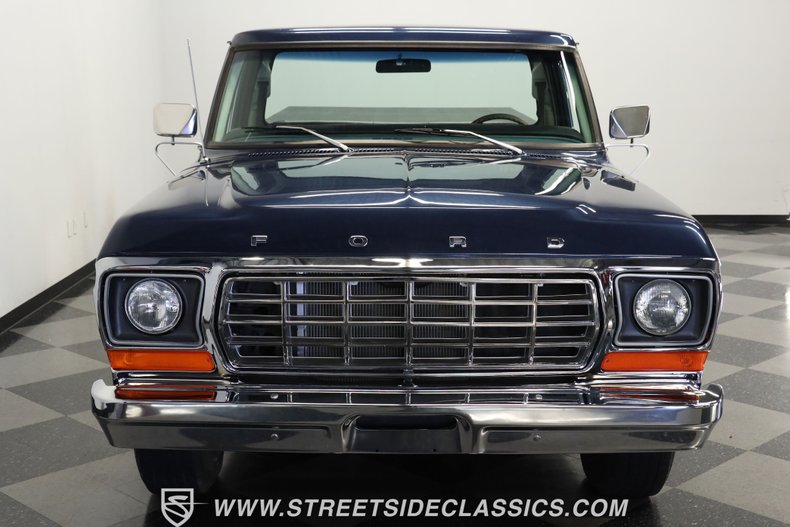 Ford-F-250-1978-Dark-Blue-Metallic-Black-17