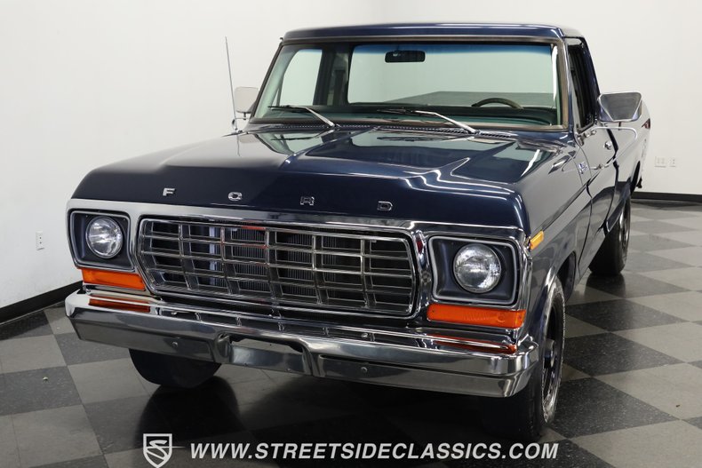 Ford-F-250-1978-Dark-Blue-Metallic-Black-18