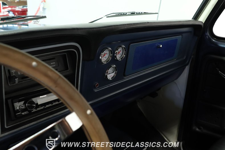 Ford-F-250-1978-Dark-Blue-Metallic-Black-39