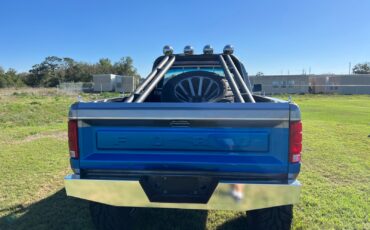Ford-F-250-1983-Standard-Cab-Pickup-5