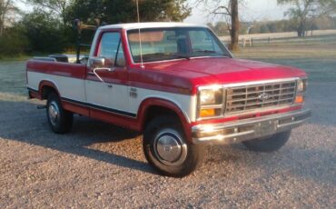 Ford-F-250-1986-Red-1