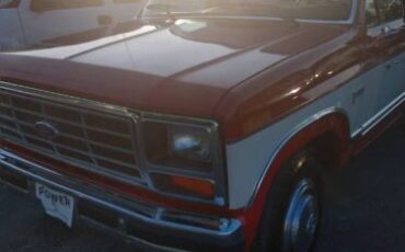 Ford-F-250-1986-Red-2