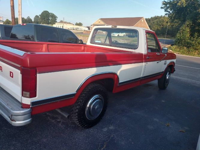 Ford-F-250-1986-Red-3