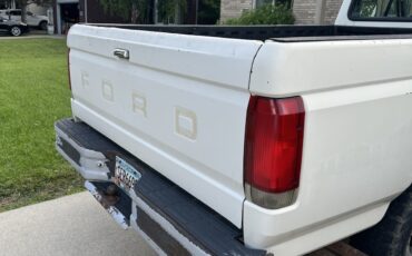 Ford-F-250-1989-Standard-Cab-Pickup-6